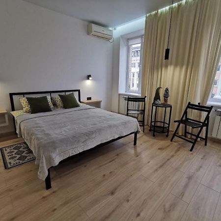 Soborna Apartment Rivne Eksteriør bilde