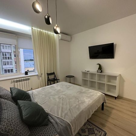 Soborna Apartment Rivne Eksteriør bilde