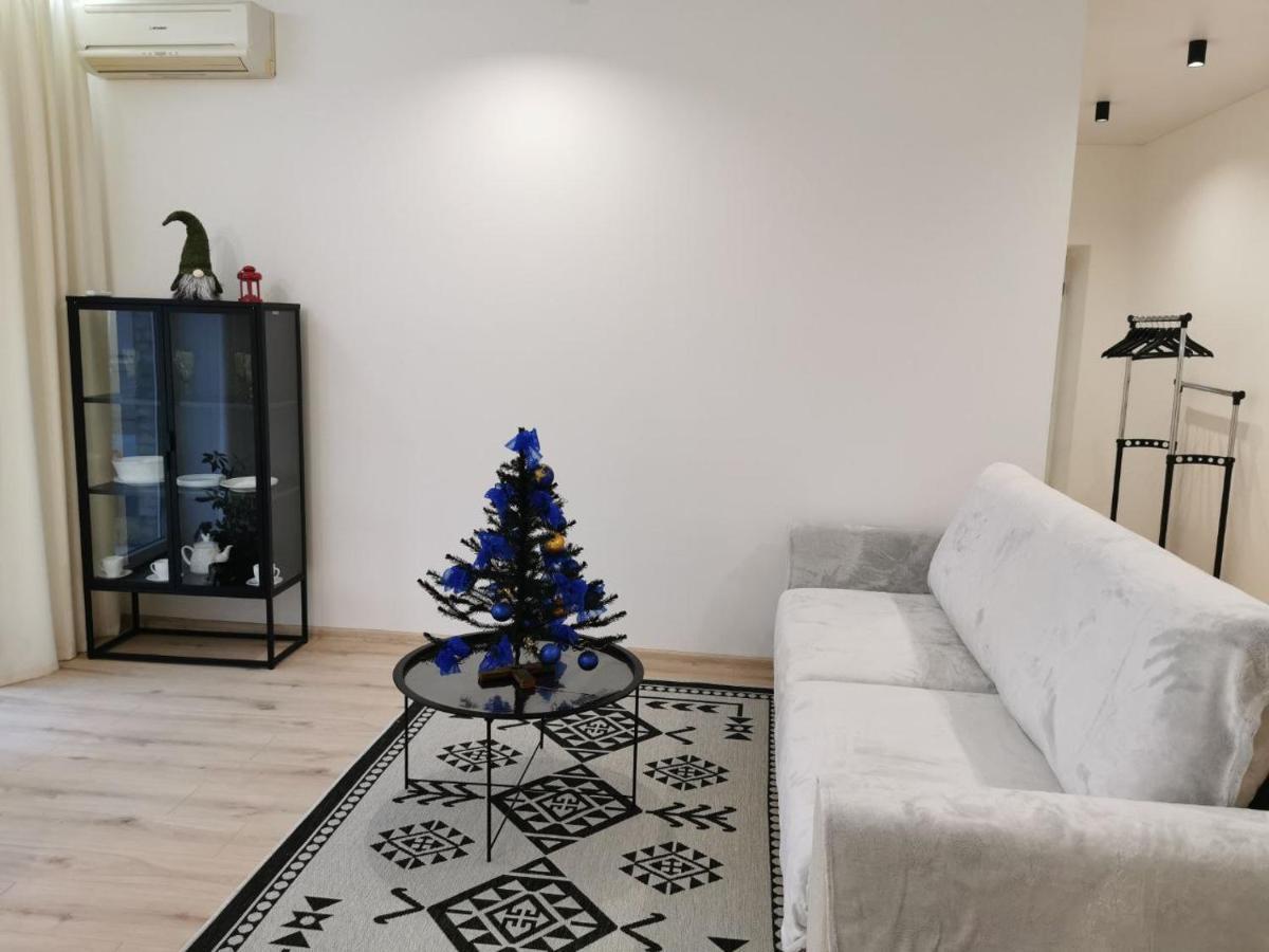 Soborna Apartment Rivne Eksteriør bilde