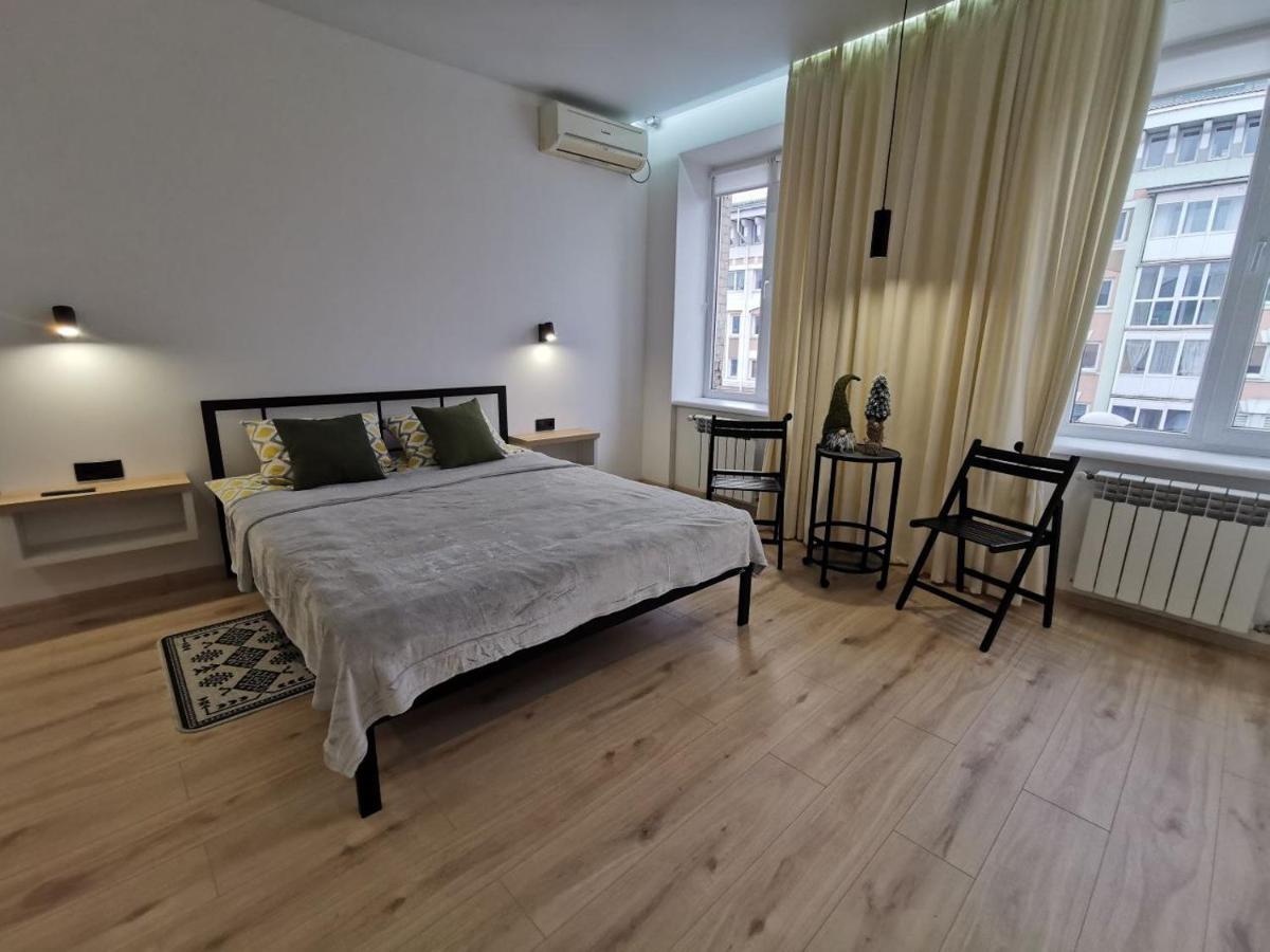 Soborna Apartment Rivne Eksteriør bilde