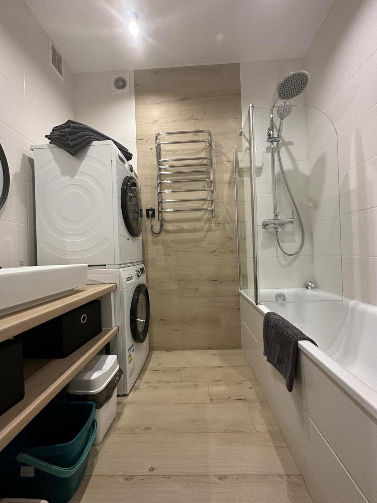 Soborna Apartment Rivne Eksteriør bilde