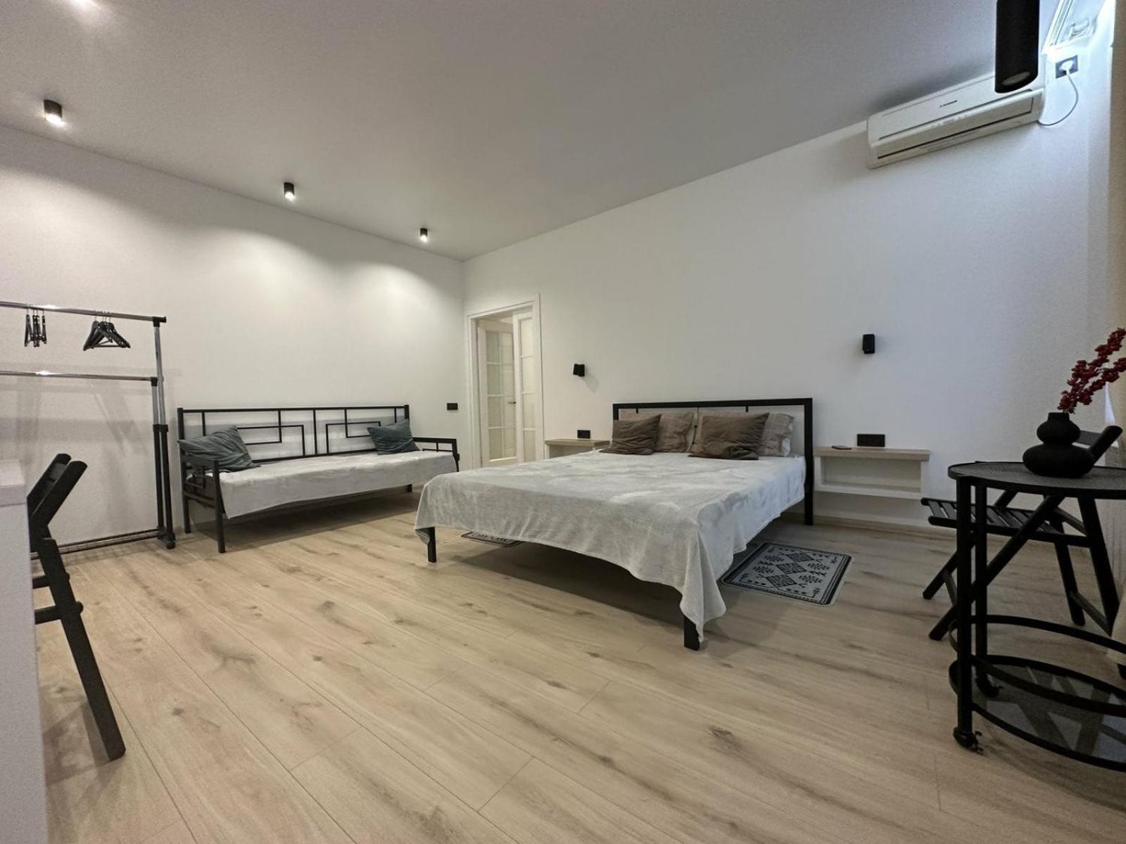 Soborna Apartment Rivne Eksteriør bilde