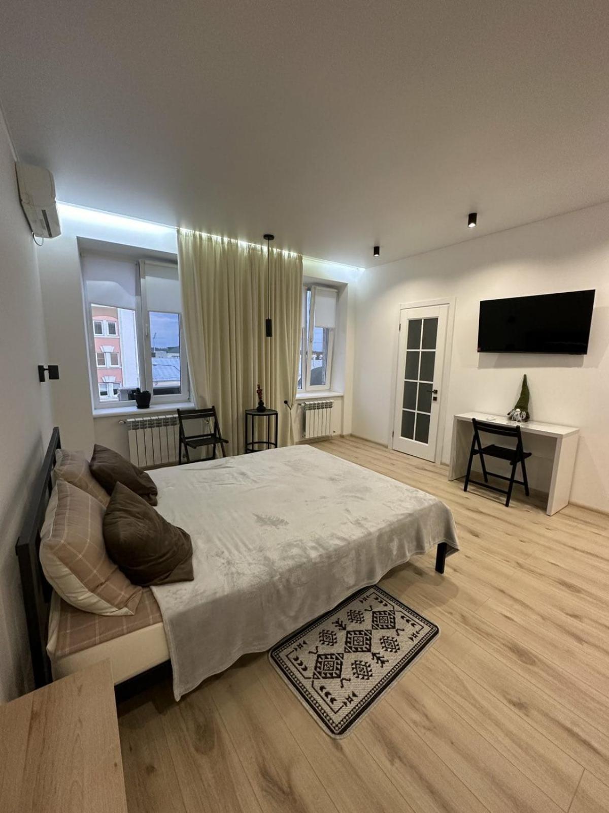 Soborna Apartment Rivne Eksteriør bilde
